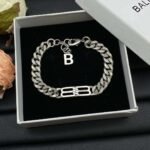 Balenciaga new necklace and bracelet - Image 6