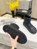 balenciaga sheepskin all-in-one snow boots - Image 10