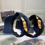Original embroidered Louis Vuitton baseball cap - Image 9
