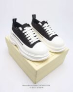 Alexander McQueen sole sneakers