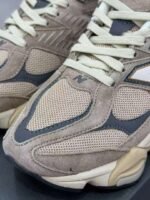 New Balance 9060 sports shoes - Image 2