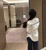 DIOR’s new women’s shirt CD embroidered with little bee logo - Image 11