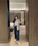 DIOR’s new women’s shirt CD embroidered with little bee logo - Image 9