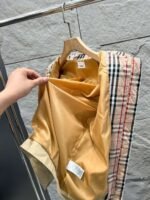 Burberry Short jacket - Image 7