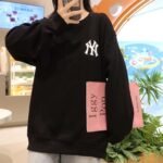 MLB Classic crew neck sweatshirt - Image 6