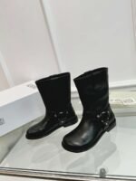 Loewe’s new autumn/winter leather boots, made of premium cowhide. - Image 7