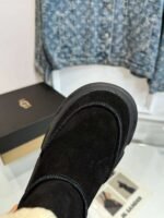 Bo ken UGG snow boots High silk shiny cowhide, double button decoration - Image 12