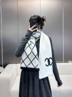 Chanel scarf 30x190cm - Image 2