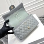 Chanel classic bag 25.5x16x6.5cm Sheepskin material - Image 2