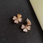 Van Cleef & Arpels Four-Leaf Clover Earrings Premium Edition - Image 11