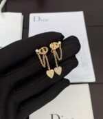 DIOR CD full diamond heart earrings - Image 4