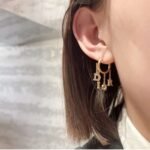 DIOR letter earrings - Image 4