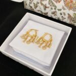 DIOR letter earrings - Image 3