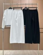 alo Casual set: crew neck sweatshirt and sweatpants - Image 3