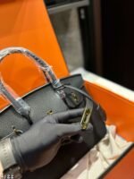 Hermes Kelly handbag suede material - Image 10