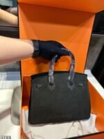 Hermes Kelly handbag suede material - Image 9