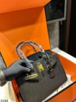 Hermes Kelly handbag suede material - Image 7