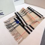 Burberry 100% Cashmere Scarf (Premium Version) Size: 160x30cm - Image 10