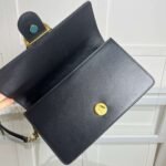 Pinko metal chain crossbody bag size 27x17x8cm - Image 4