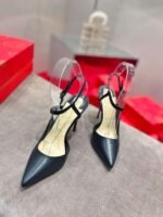CistianLouboutin Premium high heels, made of calfskin, 10cm heel height - Image 4