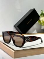 Balenciaga sunglasses premium size: 56-17-130 - Image 3