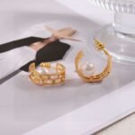 Dior New Letter CD Earrings - Image 3