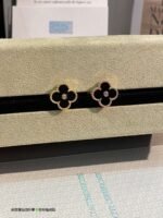 Van Cleef & Arpels four-leaf clover ring - Image 4