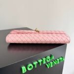 Bottega Veneta Andiamo Evening Clutch Premium Edition Pink 31*13*3cm - Image 9
