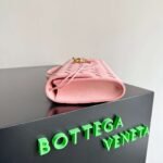 Bottega Veneta Andiamo Evening Clutch Premium Edition Pink 31*13*3cm - Image 2