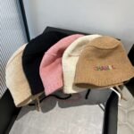 Chanel knitted bucket hat head circumference 57cm - Image 7