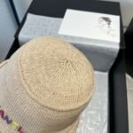 Chanel knitted bucket hat head circumference 57cm - Image 4