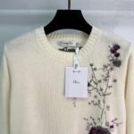 Dior new floral embroidery round neck pullover sweater 100% wool material - Image 4