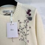 Dior new floral embroidery round neck pullover sweater 100% wool material - Image 3