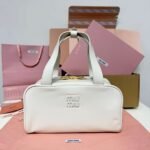 MIUMIU new underarm bowling bag made of soft calfskin material, high-end version, size: 28x15x13cm - Image 2