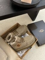 UGG New Autumn/Winter Men’s Lace-up G-Letter Wool Ankle Boots with Wool Lining - Image 10