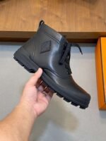 Hermès high-top casual sneakers made of calfskin leather - Image 15