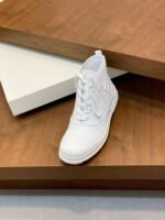 Hermès high-top casual sneakers made of calfskin leather - Image 3