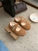 UGG New winter Mary Jane velvet shoes with wool lining - Image 4