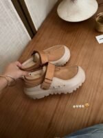 UGG autumn and winter new products increase height thick bottom modern casual shoes wool style - Image 4
