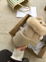 UGG winter new snow boots with wool inner lining and a 6.5cm thick sole. - Image 11