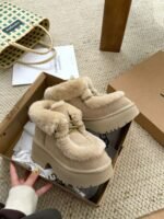 UGG winter new snow boots with wool inner lining and a 6.5cm thick sole. - Image 6