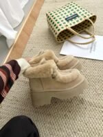 UGG winter new snow boots with wool inner lining and a 6.5cm thick sole. - Image 4