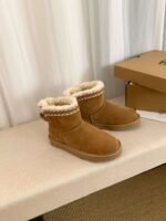 UGG Fall/Winter New Style Leather Buckle Taslin Snow Boots with Wool Lining - Image 8