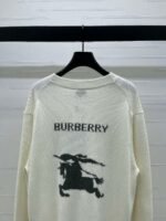 Burberry Fall/Winter Newest Collection Double Pocket V-Neck Knit Long-Sleeve Cardigan - Image 9