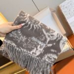 DIOR new sunflower cashmere scarf, premium version, size: 30x180cm - Image 10