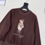 Ralph Lauren’s latest fall/winter collection: a high-quality sweatshirt featuring a bear wearing a coat. - Image 10