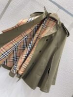 Burberry new stylish cape coat high quality version - Image 7