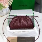BOTTEGA VENETA Soft lambskin cloud bag, premium version. Dimensions: 23x13x8cm - Image 7