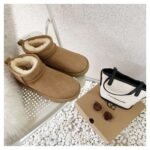 UGG autumn and winter classic mini short boots comfortable short tube - Image 7