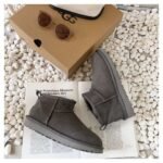 UGG autumn and winter classic mini short boots comfortable short tube - Image 4